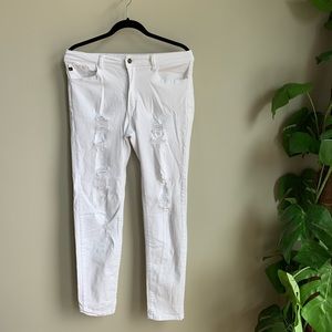 Distressed White Skinny Jeans